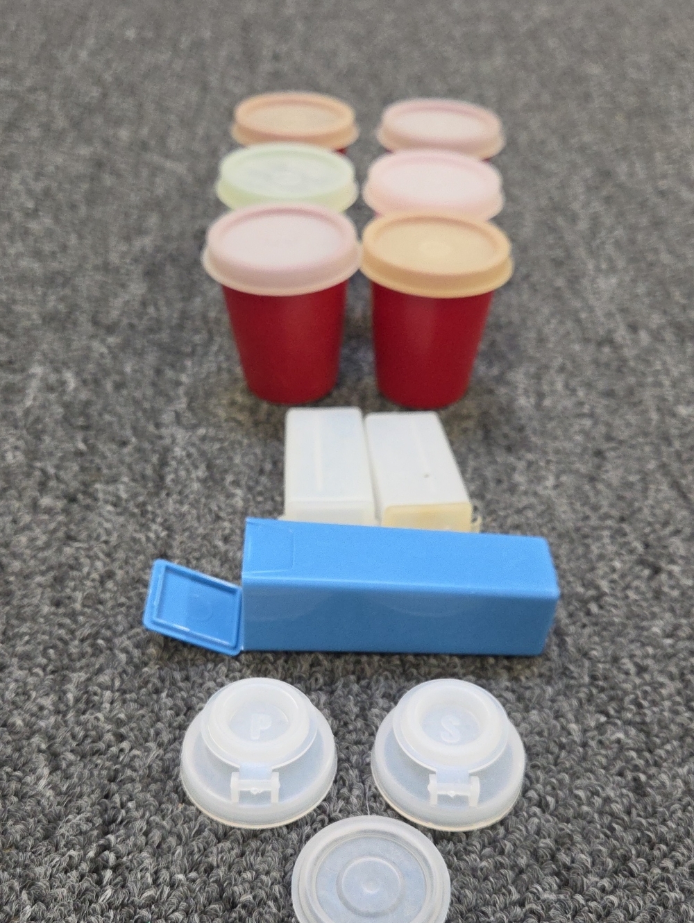 6 Tupperware Tupper Mini Midgets, 2 Toothbrush Toppers